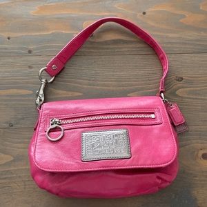 coach small handbolsas on sale